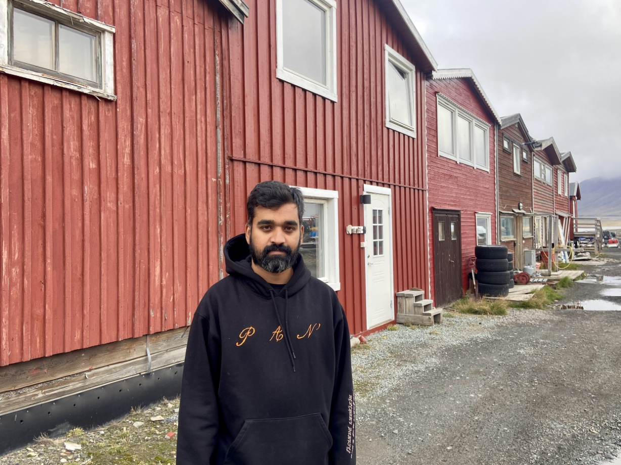 Commissioned artist Nikhil Vettukattil in residence at Artica Svalbard